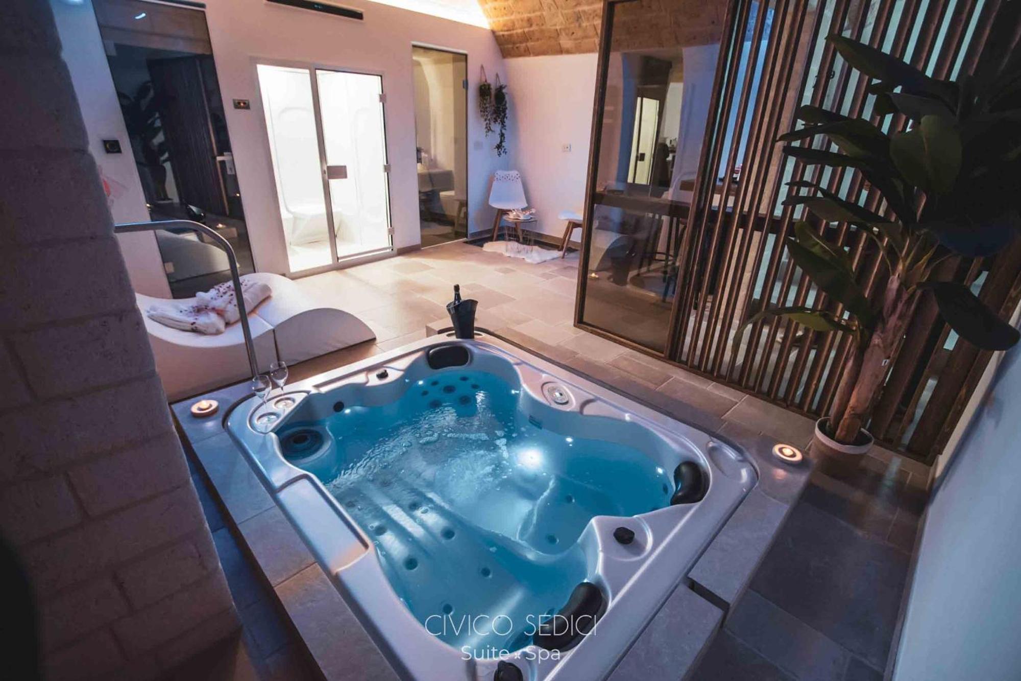 Civico Sedici Suite & Spa Алтамура Екстериор снимка